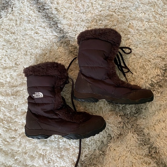 The North Face Shoes - The North Face Women’s Brown Insulated Winter Snow/Rain Boots